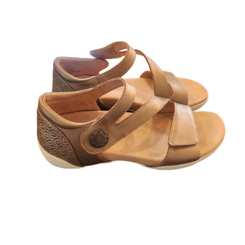 Hälsa Women's Comfort Walking Sandals Excellent Cond. Gold 7.5